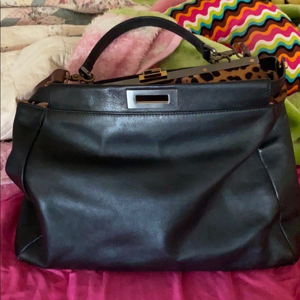 COPY - Fendi Large Peekaboo Authentic